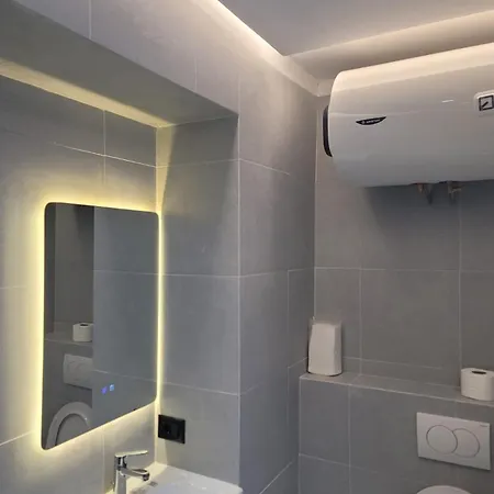Cozy Studio, Vasil Shanto Apartman Tirana